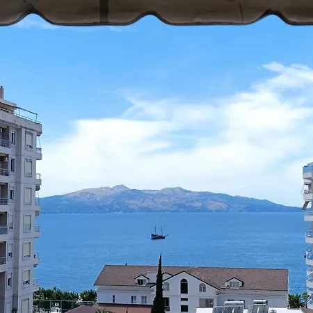 Kapo Apartment *